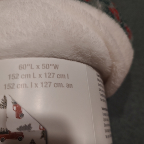 Christmas Blanket - Picture 3 of 3